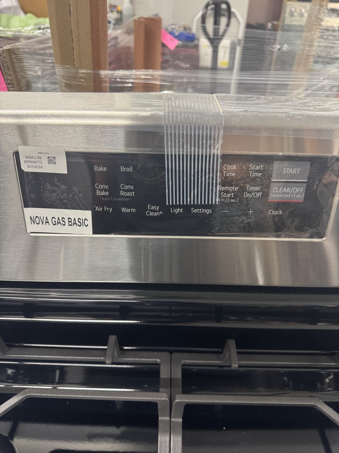 NEW LG Gas Range w AirFry - photo 4