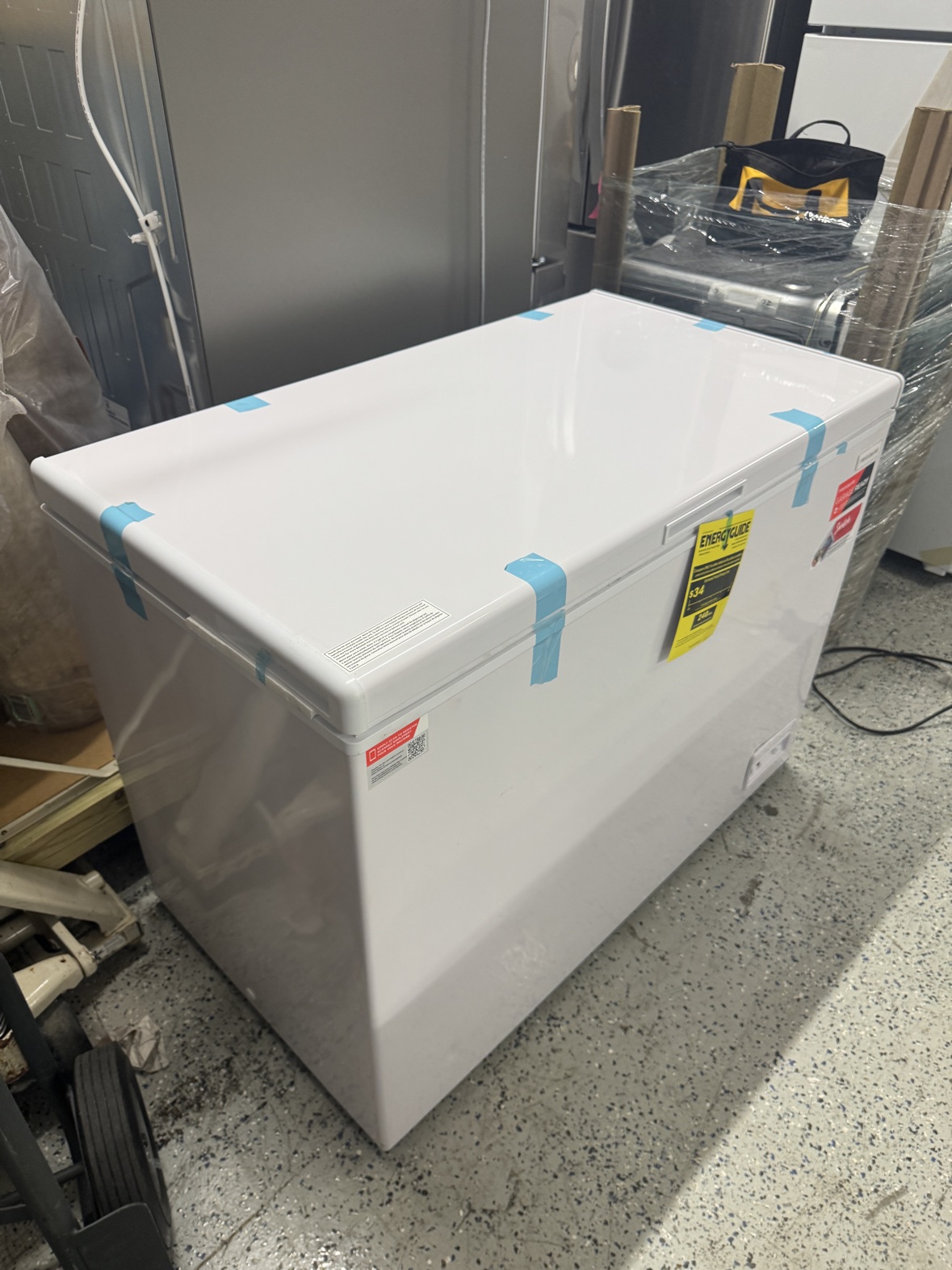 NEW Frigidaire Chest Freezer/Fridge - photo 7