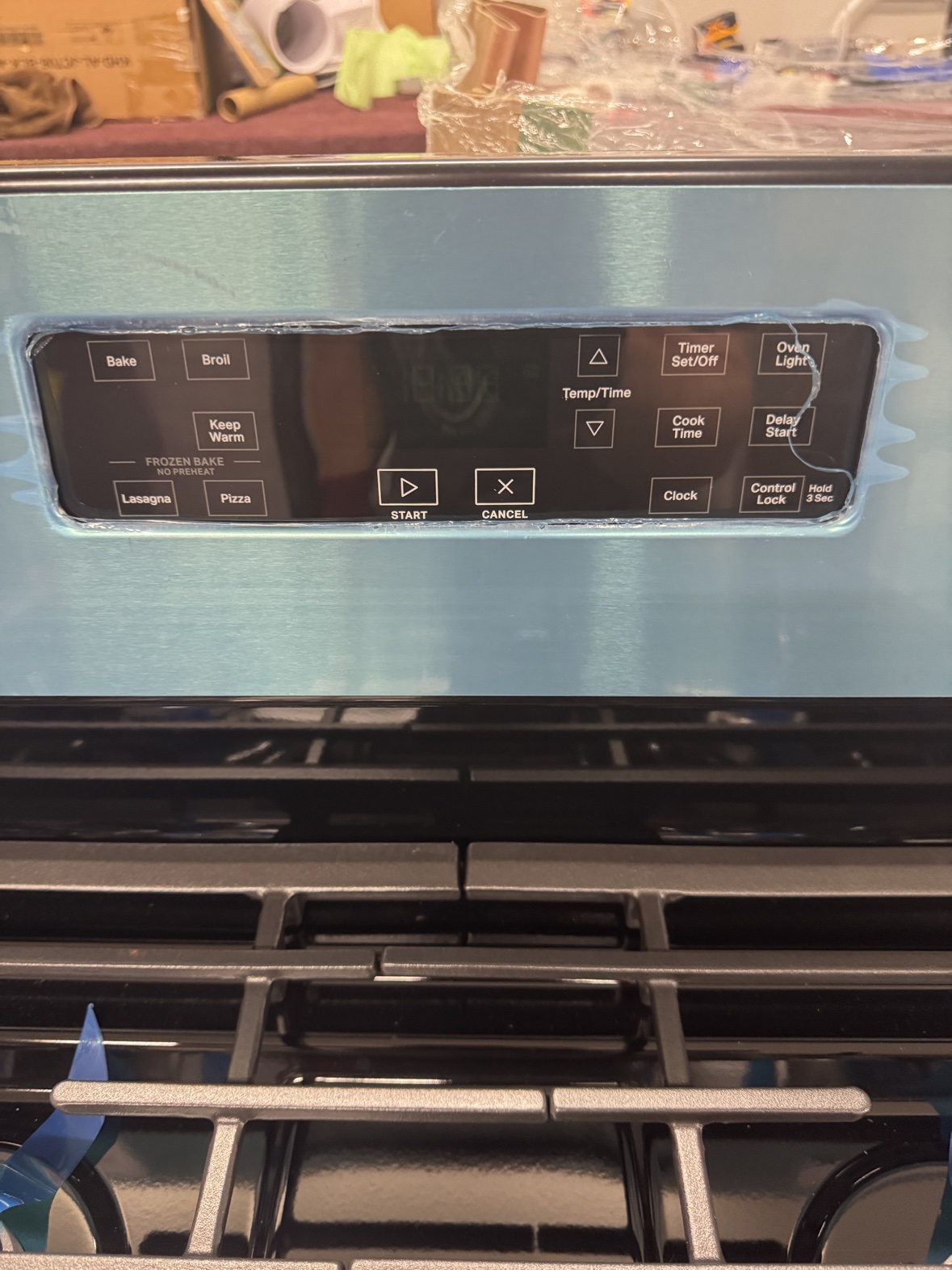 NEW Whirlpool Stainless Gas Range - photo 4