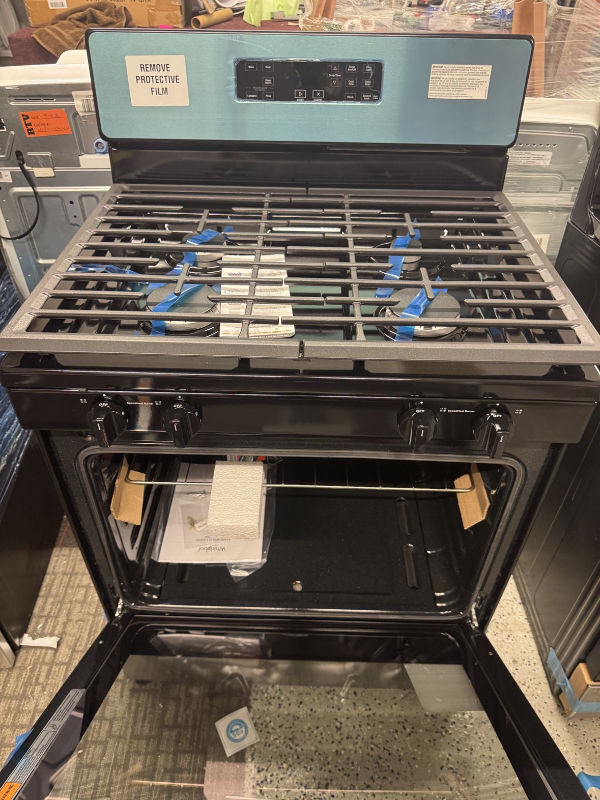 NEW Whirlpool Stainless Gas Range - photo 5