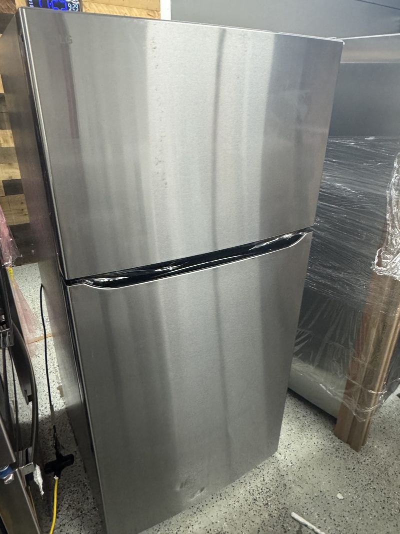 NEW LG Top Freezer Refrigerator