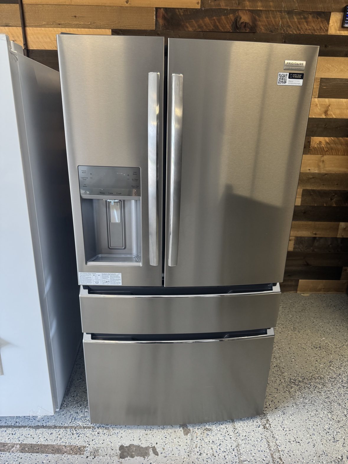 Refrigerator
