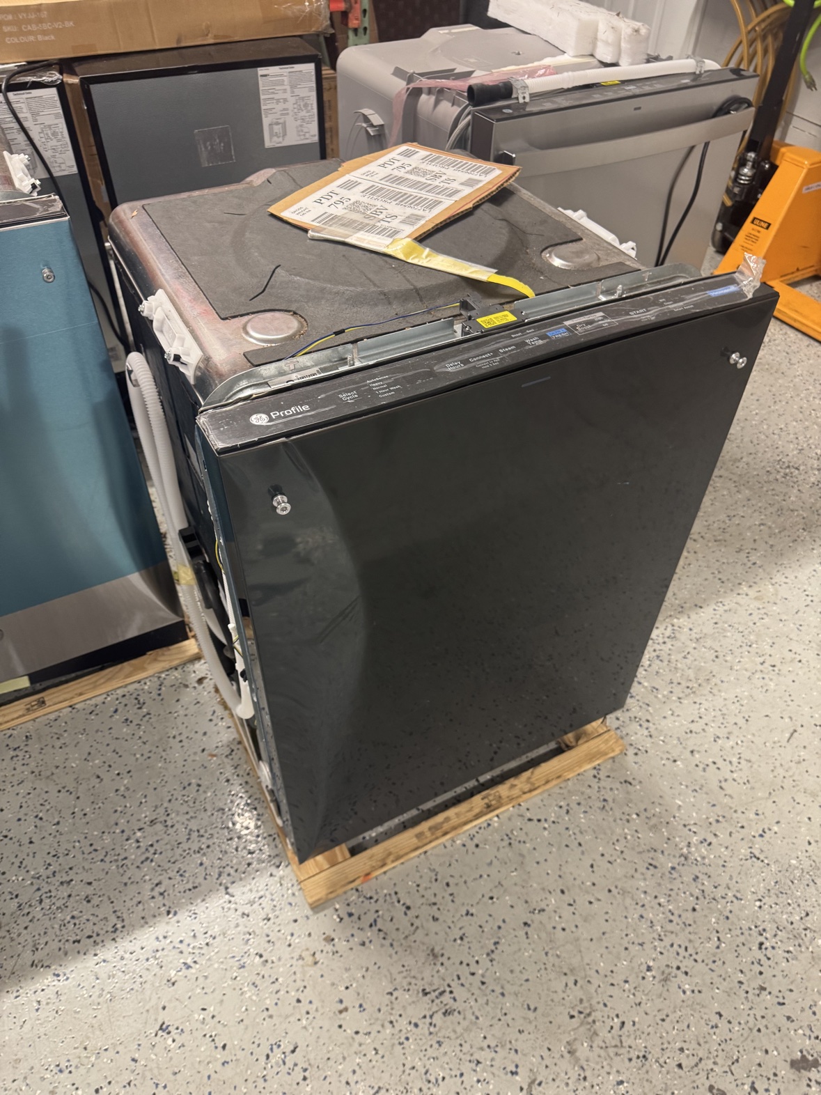 NEW GE Profile Dishwasher Black Stainless