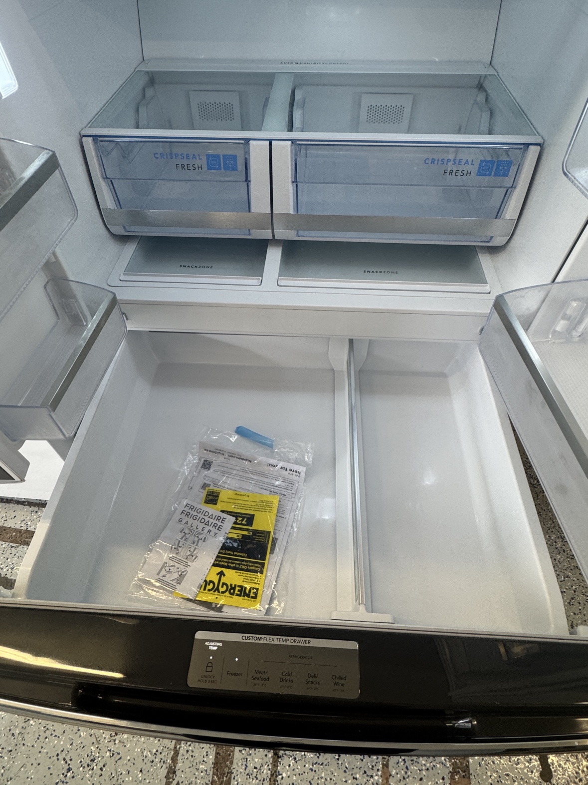 NEW Frigidaire Gallery Refrigerator - photo 6